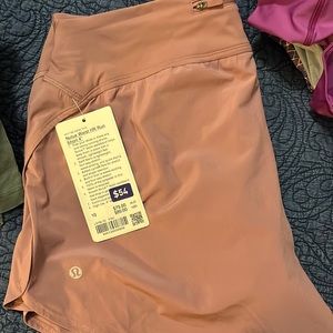 New with tags Nulux Waist HR Run short